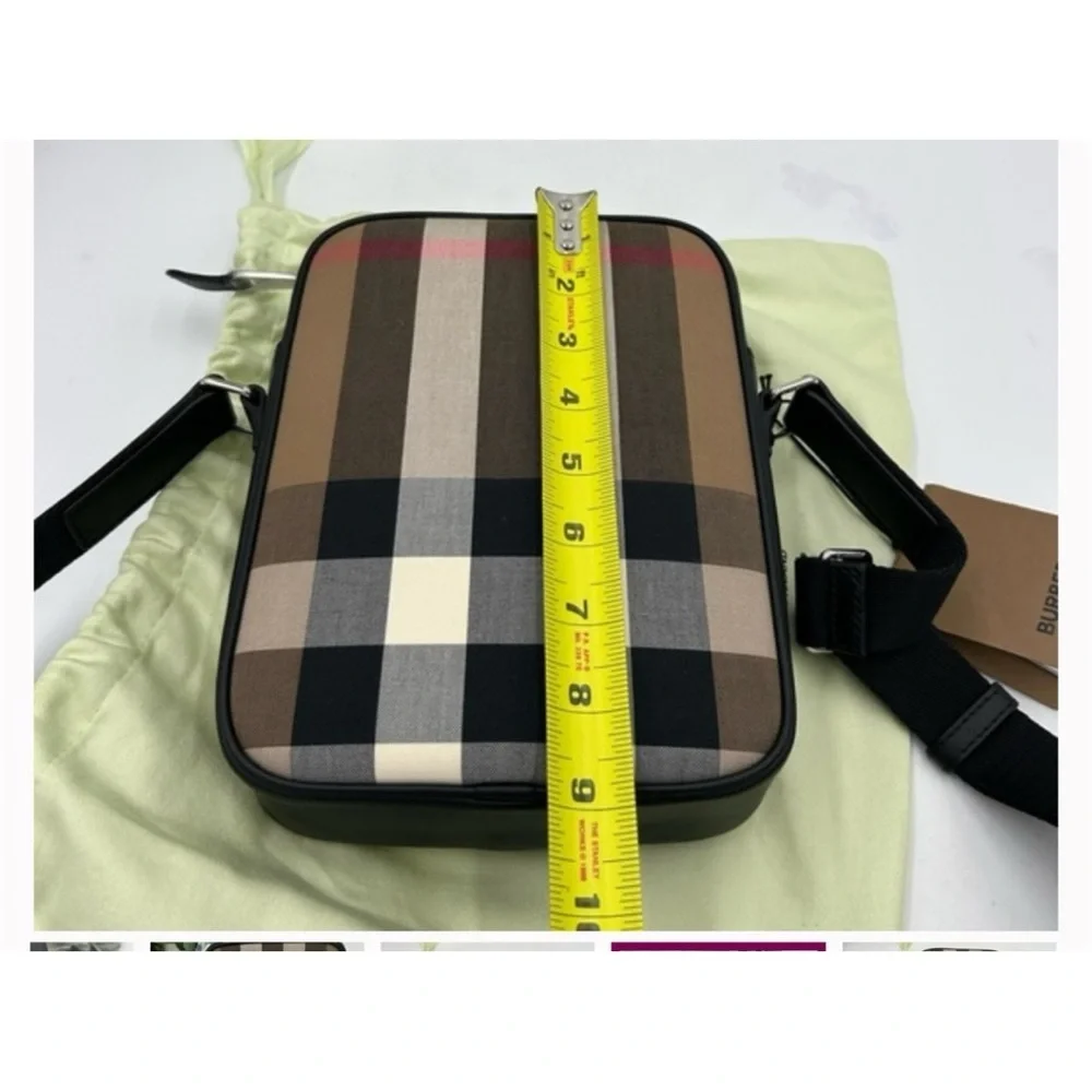 Burberry paddy check canvas vertical Crossbody camera bag NWT